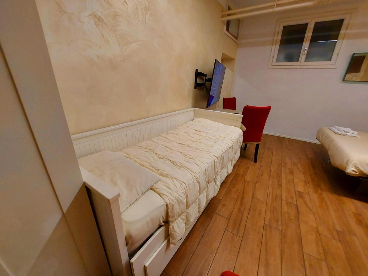 Appartement Free Breakfast - Big In The Heart Of